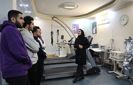 تور آشنایی با تجهیزات آزمایشگاهی پژوهشگاه تربیتبدنی و علوم ورزشی برگزار شد